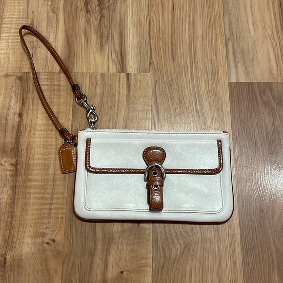 Coach White & Brown Leather Wristlet - Picture 2 of 7